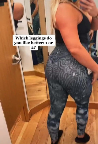 3. Amazing Alexandria Knight Shows Big Butt