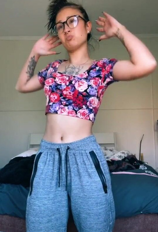 4. Hot Bianca Delvalle in Floral Crop Top and Bouncing Boobs