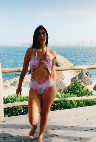 Hot Adriana Valcárcel Shows Butt at the Seafront (Side Boob)