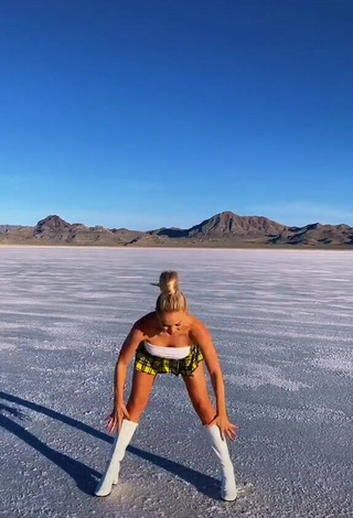 Desirable Altasweet in White Tube Top while doing Dance