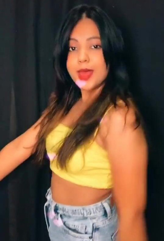 1. Cute Aneesah Ukani in Crop Top