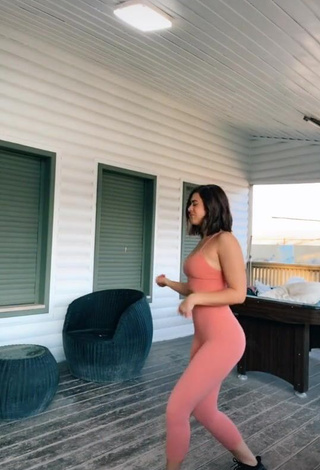 Sexy Angel Baranes in Pink Leggings and Bouncing Breasts