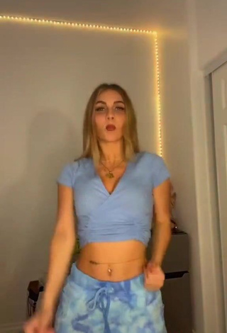 3. Cute Arianna Flowers in Blue Crop Top and Bouncing Breasts