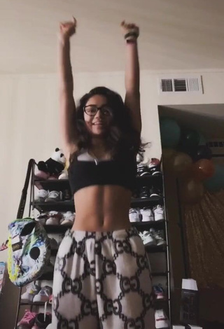 1. Sexy Avani Gregg in Black Crop Top and Bouncing Boobs