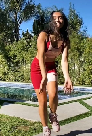 Beautiful Avani Gregg Shows Legs at the Swimming Pool