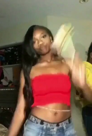 Hot Breyonce Daisy in Red Tube Top