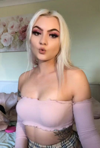 1. Hot Lowri Rose-Williams in Pink Tube Top