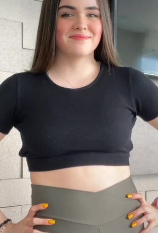 1. Hot bellabenite in Black Crop Top