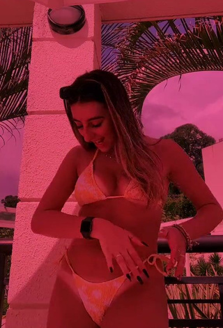 4. Beautiful Bia Herrero in Sexy Yellow Bikini at the Swimming Pool