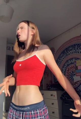 1. Cute Bonnie Neiland in Red Crop Top