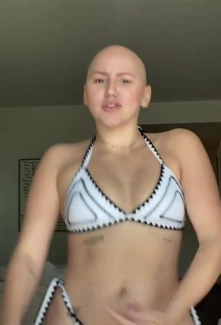 Desirable AlexYoumazzo in Bikini