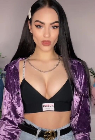 3. Sexy Anastasia Useeva Shows Cleavage in Black Crop Top and Bouncing Boobs