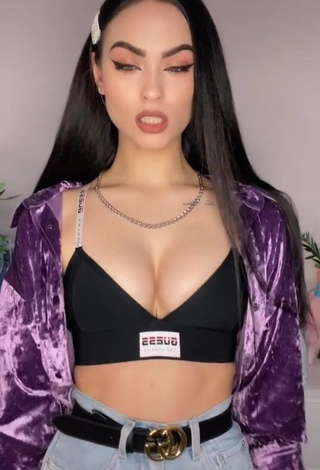 4. Sexy Anastasia Useeva Shows Cleavage in Black Crop Top and Bouncing Boobs