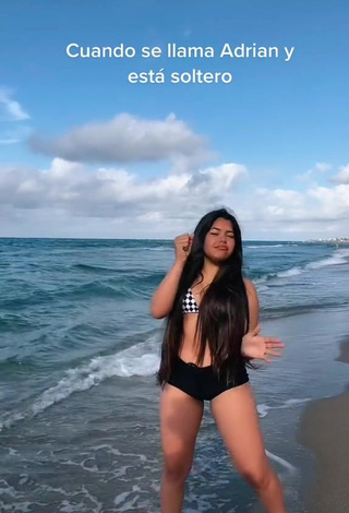 4. Desirable Annie Vega in Bikini at the Beach