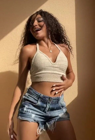 4. Sexy Any Gabrielly in Beige Crop Top