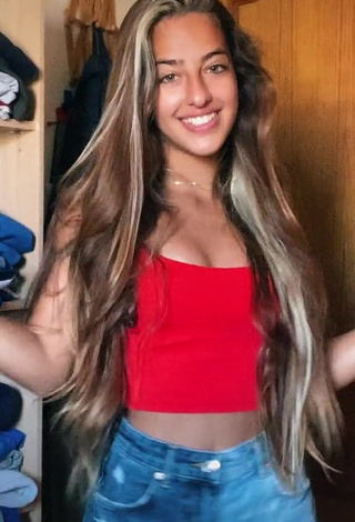 1. Hot Ariadna Cabero Lemus in Red Crop Top