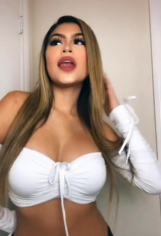 Desiree Montoya Shows Cleavage in Appealing White Crop Top