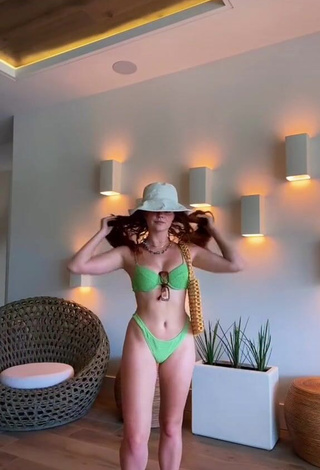 3. Sexy Faith Collins in Green Bikini