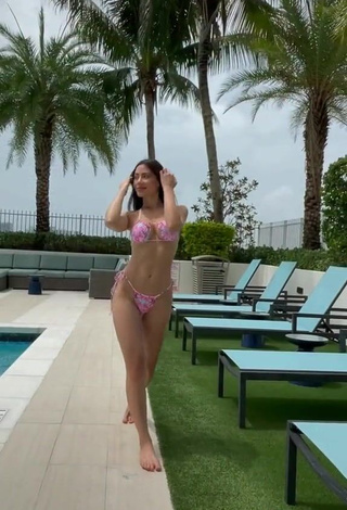 Georgina Mazzeo Looks Magnificent in Bikini at the Swimming Pool