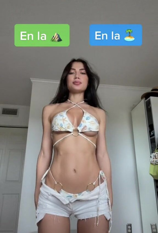 1. Sexy Georgina Mazzeo Shows Cleavage in Bikini Top (Underboob)