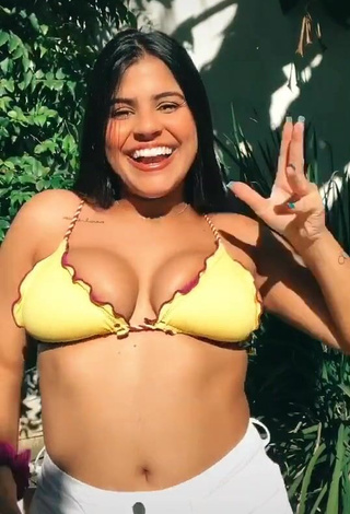 Julia Antunes Looks Hot in Yellow Bikini Top and Bouncing Big Breasts