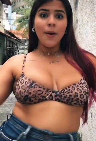 3. Seductive Julia Antunes Shows Cleavage in Leopard Bikini Top and Bouncing Breasts