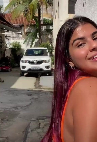 3. Sweet Julia Antunes Shows Cleavage in Cute Orange Crop Top and Bouncing Breasts