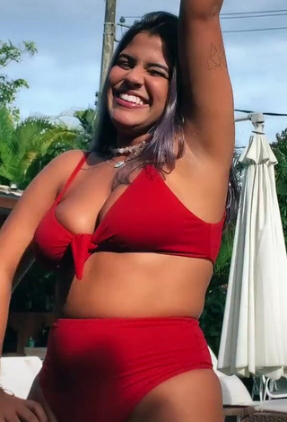 3. Cute Julia Antunes Shows Cleavage in Red Bikini