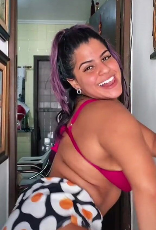 Hottie Julia Antunes Shows Cleavage in Pink Bikini Top and Bouncing Big Boobs