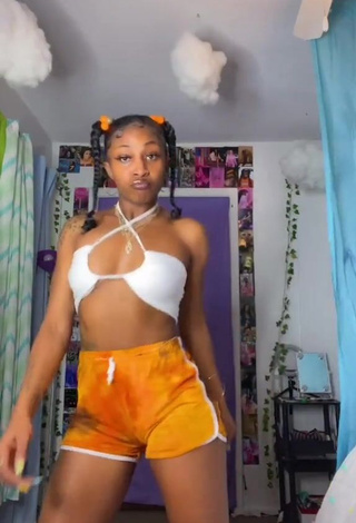 Hot Kam Tunechi in White Crop Top while Twerking