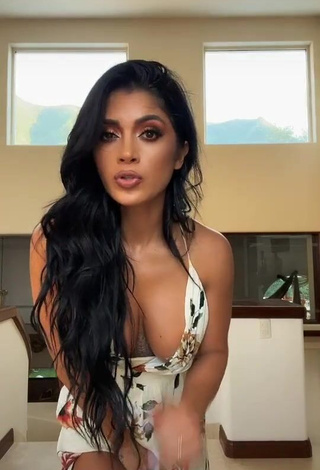 1. Desirable Kimberly Flores Shows Cleavage in Floral Dress