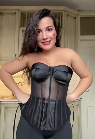 Hot Lana Shows Cleavage in Black Corset