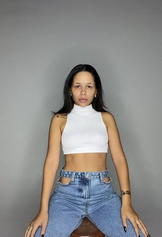 1. Sweetie Laura Brito in White Crop Top