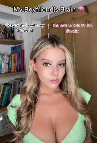 3. Sexy Maddie Davies Shows Cleavage in Green Top