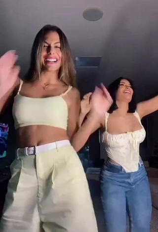 1. Hot Mari Gonzalez in Crop Top