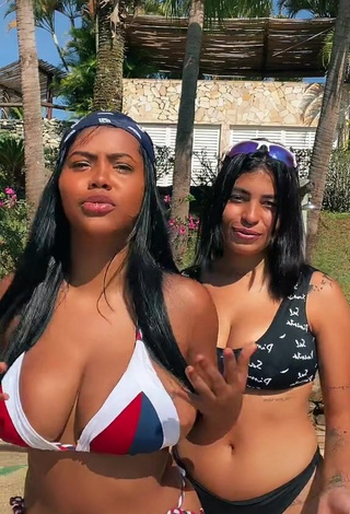 Beautiful MC Lya Shows Cleavage in Sexy Bikini