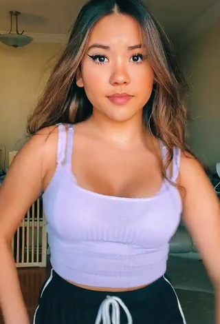 3. Desirable Michelly Ioshiko Tanino Shows Cleavage in Purple Crop Top and Bouncing Boobs