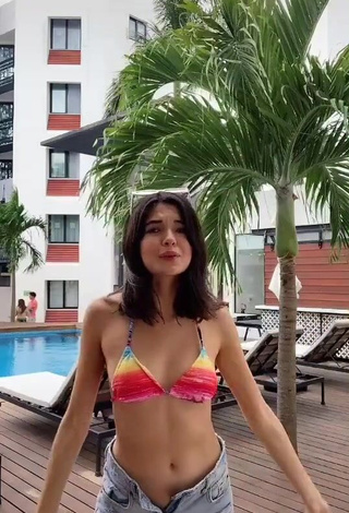 3. Sexy Michelle Mendizábal in Bikini Top at the Swimming Pool