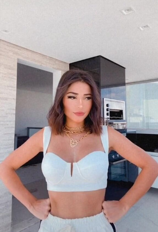 3. Cute Nanda Caroll in White Crop Top