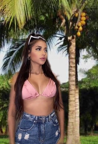 Sexy Nanda Caroll Shows Cleavage in Pink Bikini Top