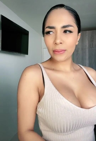 3. Cute Pao Castillo Shows Cleavage in Grey Top and Bouncing Big Breasts