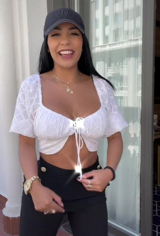 1. Amazing Pao Castillo Shows Cleavage in Hot White Crop Top and Bouncing Breasts