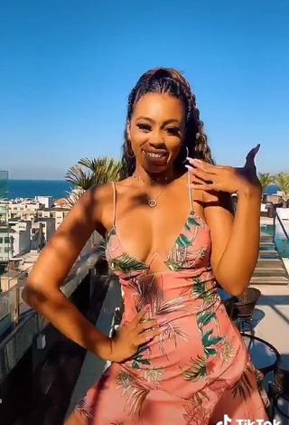 3. Hot Ramana Borba Shows Cleavage in Floral Sundress and Bouncing Boobs