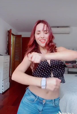 3. Lovely Rosángela Espinoza in Polka Dot Crop Top