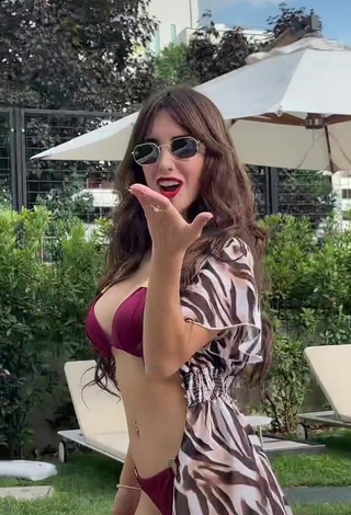 4. Alluring Rosángela Espinoza Shows Cleavage in Erotic Red Bikini