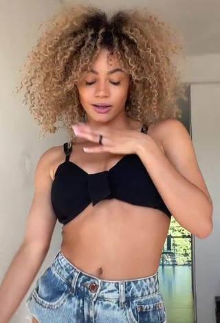 1. Desirable Sandra Costa in Black Crop Top and Bouncing Boobs