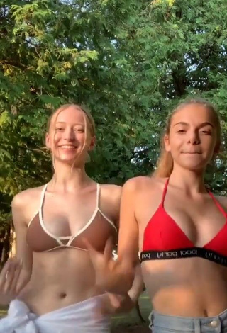 4. Sexy Sophia Diamond Shows Cleavage in Bikini Top and Bouncing Boobs