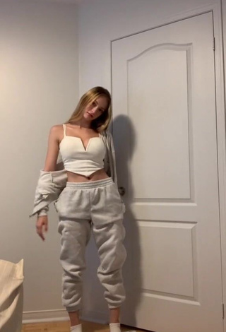 1. Beautiful Sophia Diamond in Sexy White Crop Top