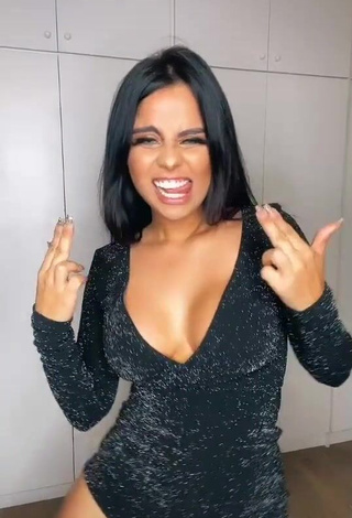 1. Hot Tati Nunes Shows Cleavage in Black Overall and Bouncing Breasts