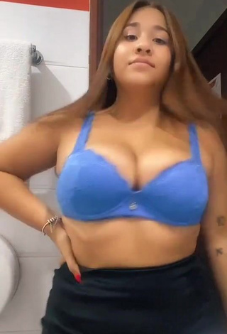 Cute Dailyn Montañez Shows Cleavage in Blue Bra and Bouncing Big Breasts